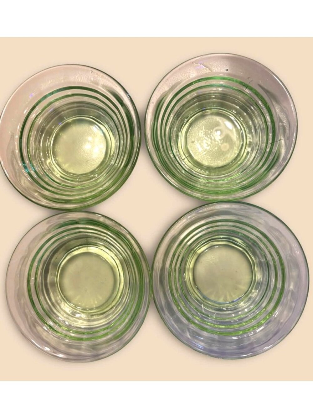 Set Of 4 Vintage Uranium Glass Ribbed Berry/Dessert Bowls 4 5/8" X 2" Glows UV - Picture 5 of 5